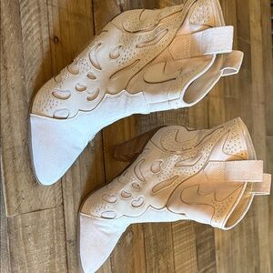 Carlos by Carlos Santana Beige Heeled Boots